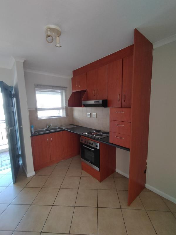 To Let 1 Bedroom Property for Rent in Gordons Bay Western Cape